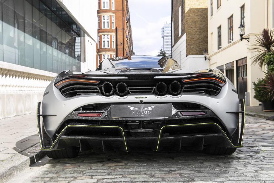  McLaren 720S First Edition by Mansory 2018 года  (UK) (фото 12 из 40)